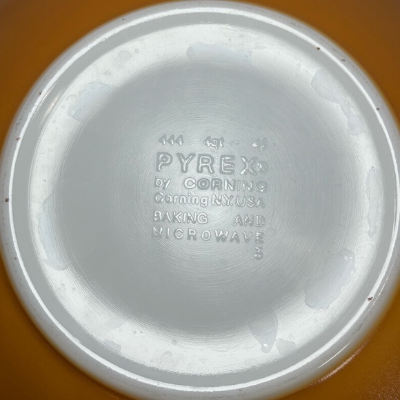 Vintage Pyrex Old Orchard Brown #404 Mixing Nesting Bowl 4 qt Ombre Brown - Picture 7 of 7